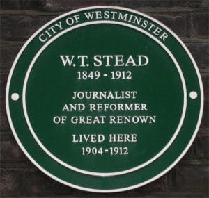 Placa en homenaje a Stead